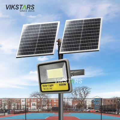 600w 800w Ηλιακά φώτα πλημμύρας Φωτισμός σταδίου Εξωτερικό υψηλής ισχύος Ηλιακοί ανακλαστήρες